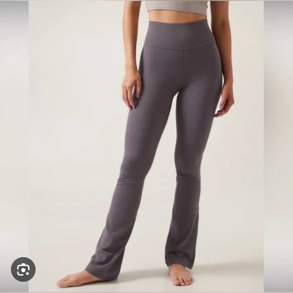 Athleta Transcend Slim Pant in Dusk Violet - Long